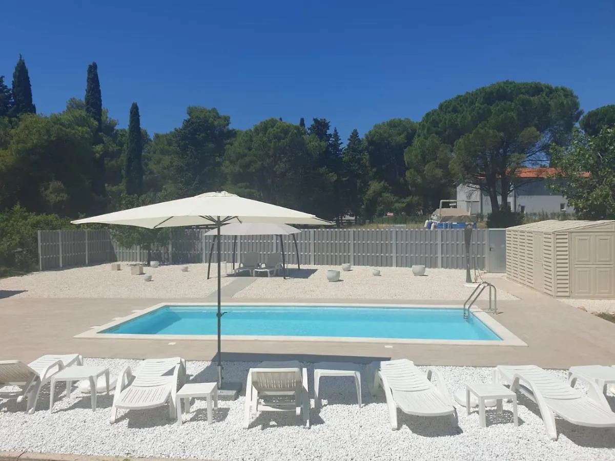 Apartman White Pearl With Free Ev Ch-Station