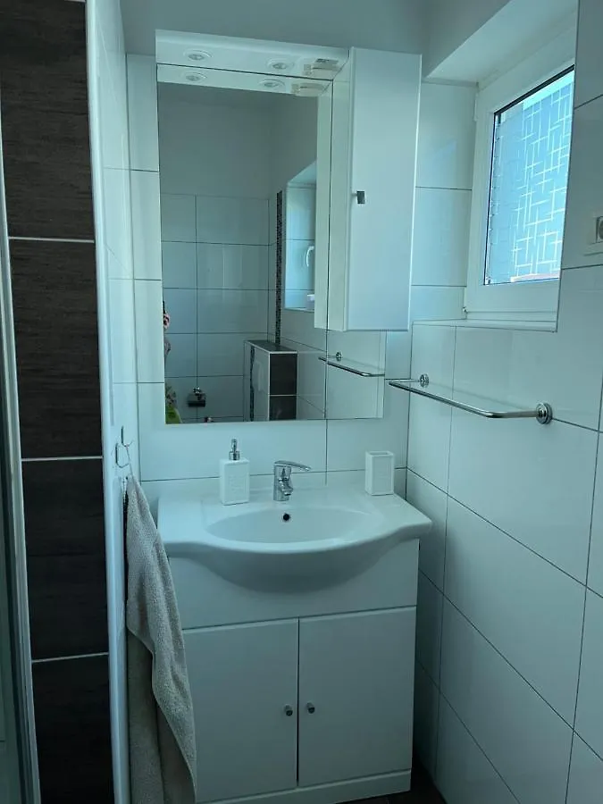 Apartman White Pearl With Free Ev Ch-Station Croatia